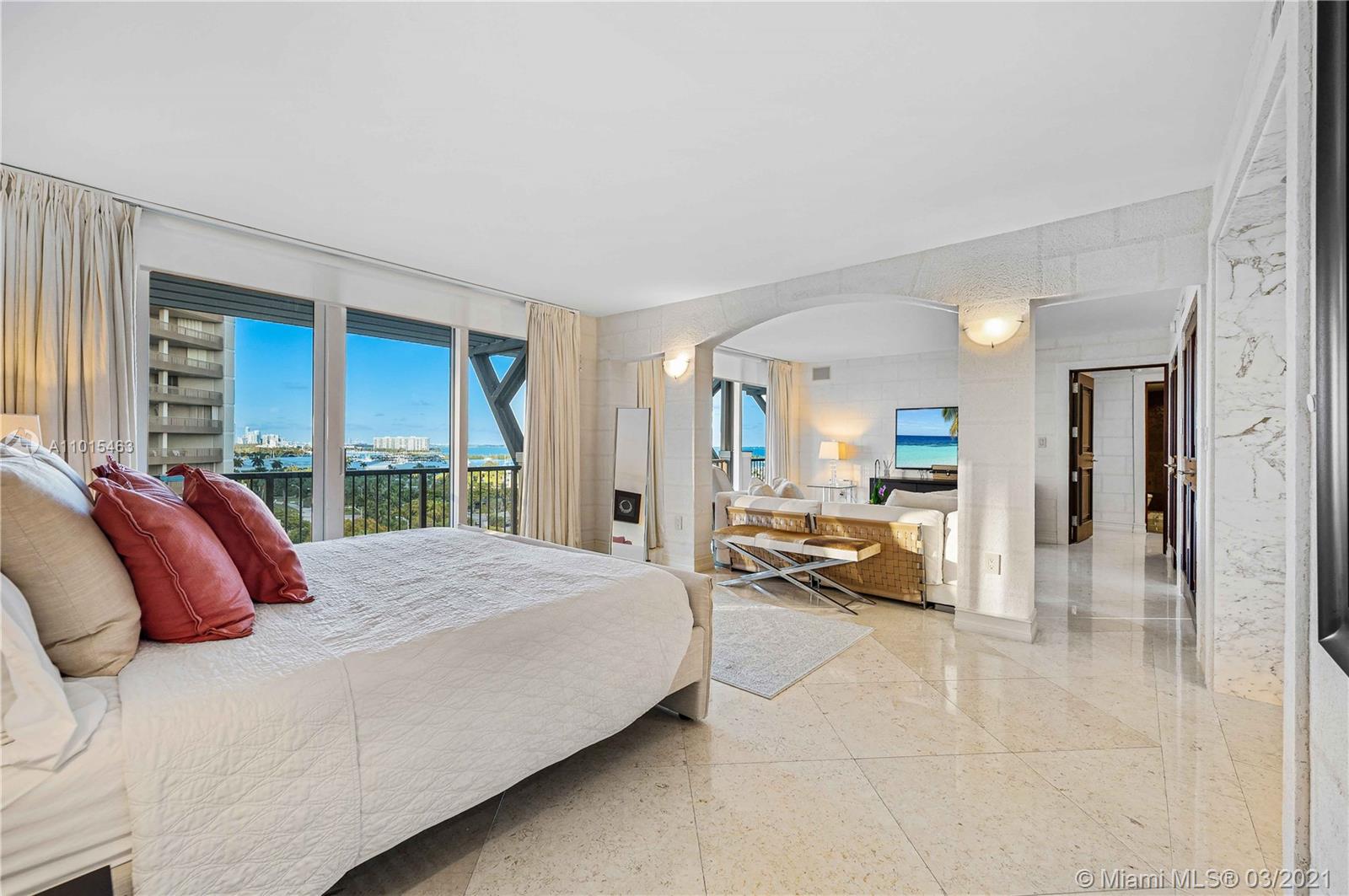 2951 S Bayshore Dr #PH-1 Miami, FL 33133