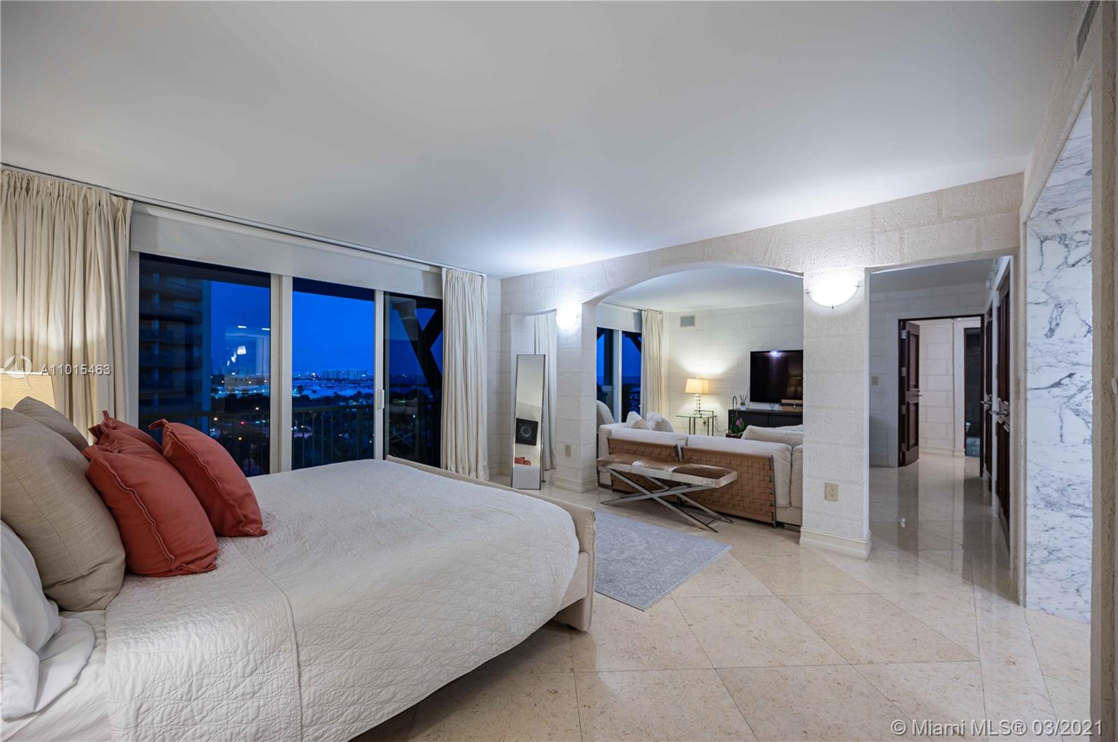 2951 S Bayshore Dr #PH-1 Miami, FL 33133