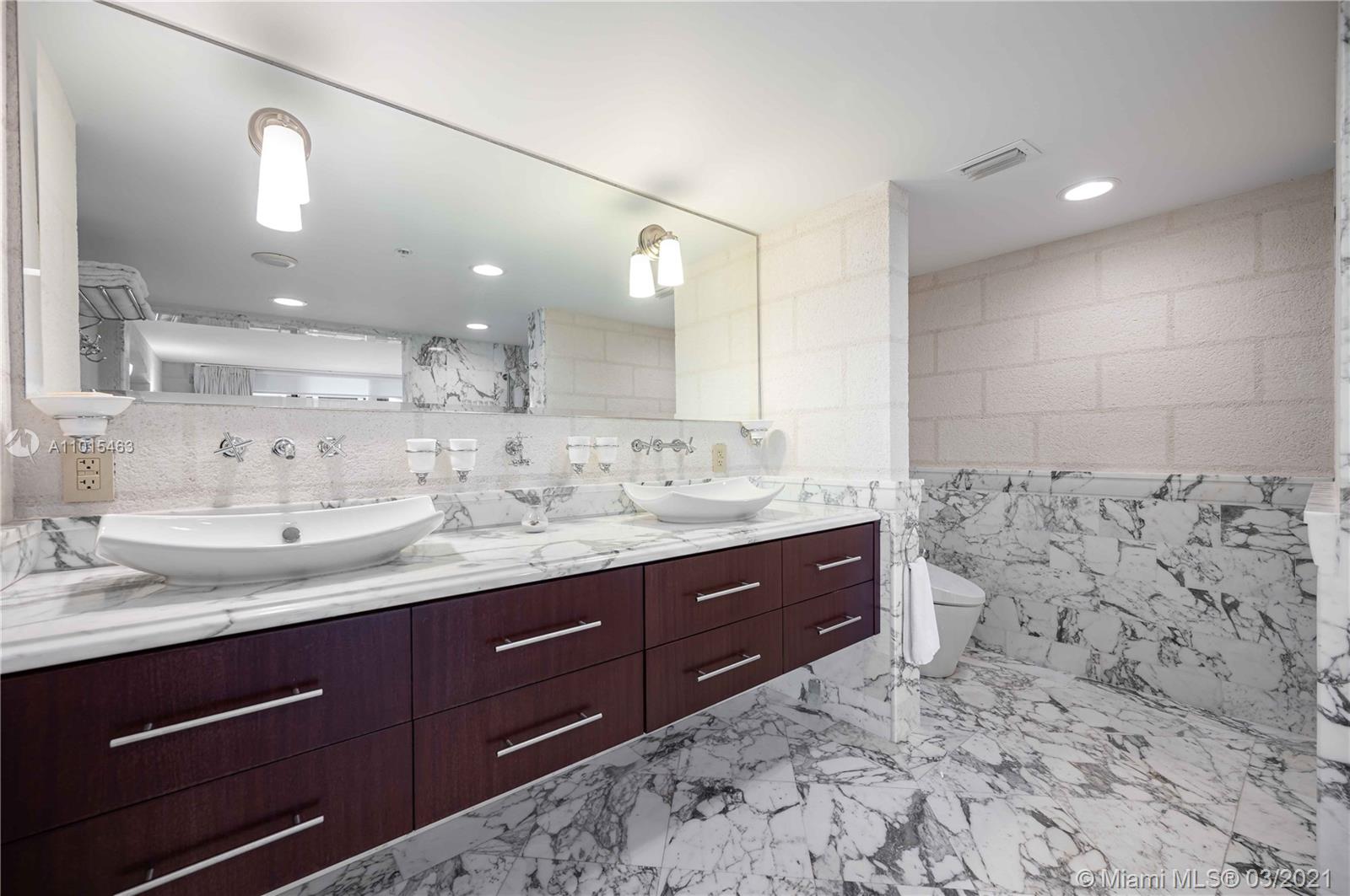 2951 S Bayshore Dr #PH-1 Miami, FL 33133