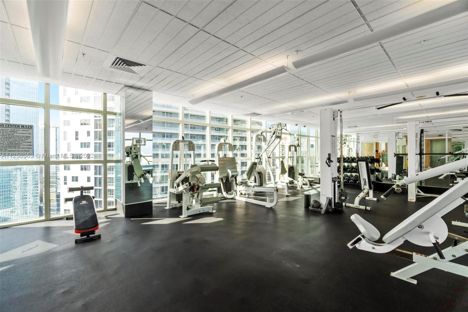 218 SE 14th St #1003 Miami, FL 33131