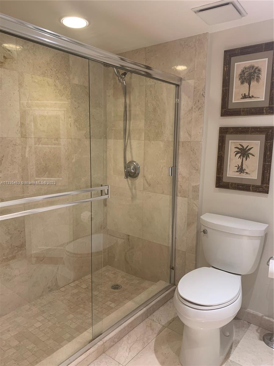 image Brickell Key One14