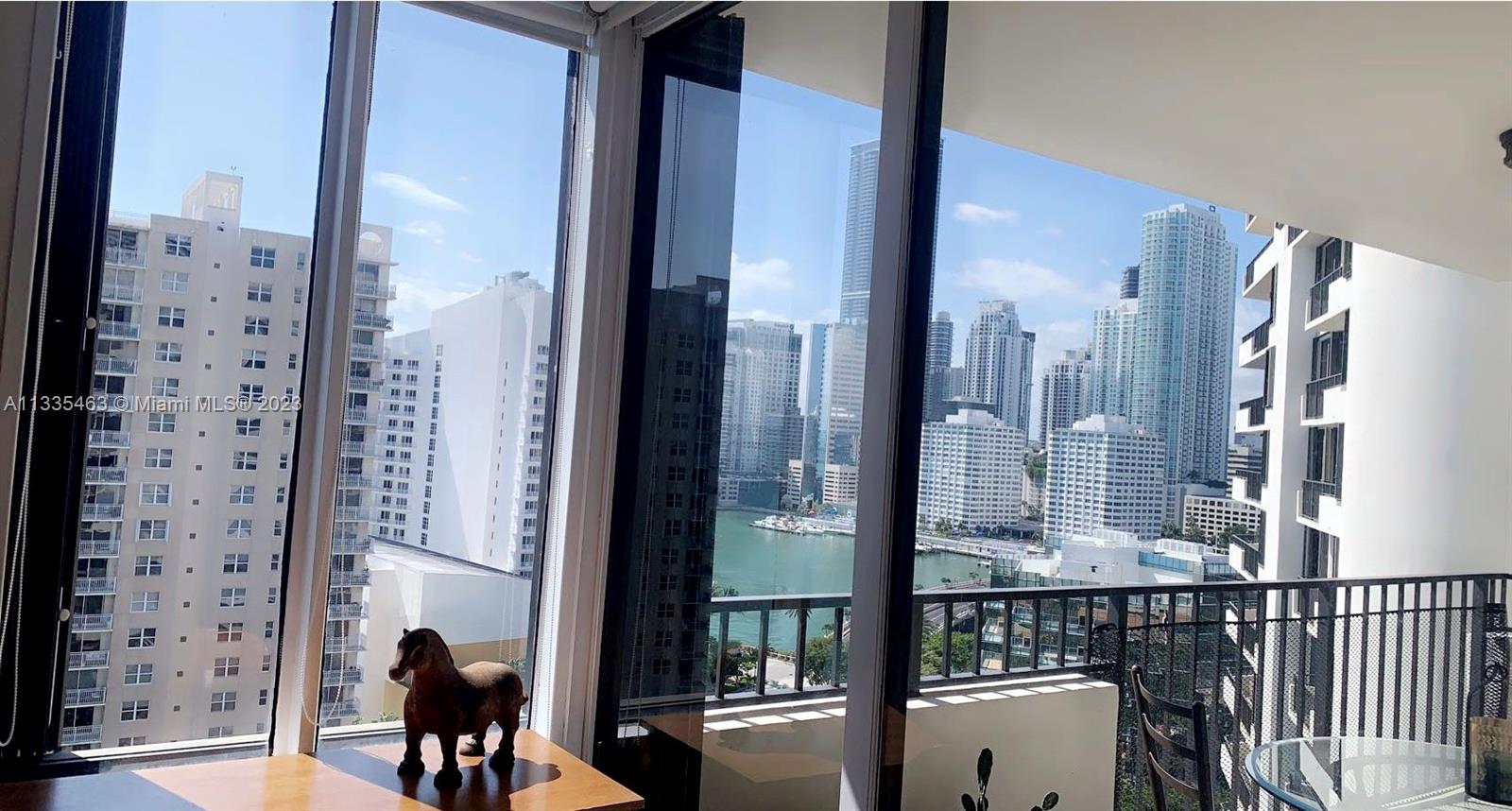 image Brickell Key One19