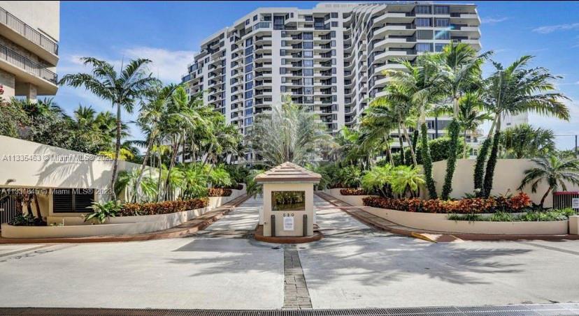 image Brickell Key One27