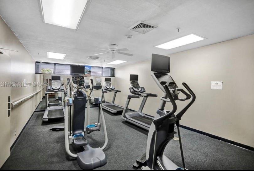 image Brickell Key One37
