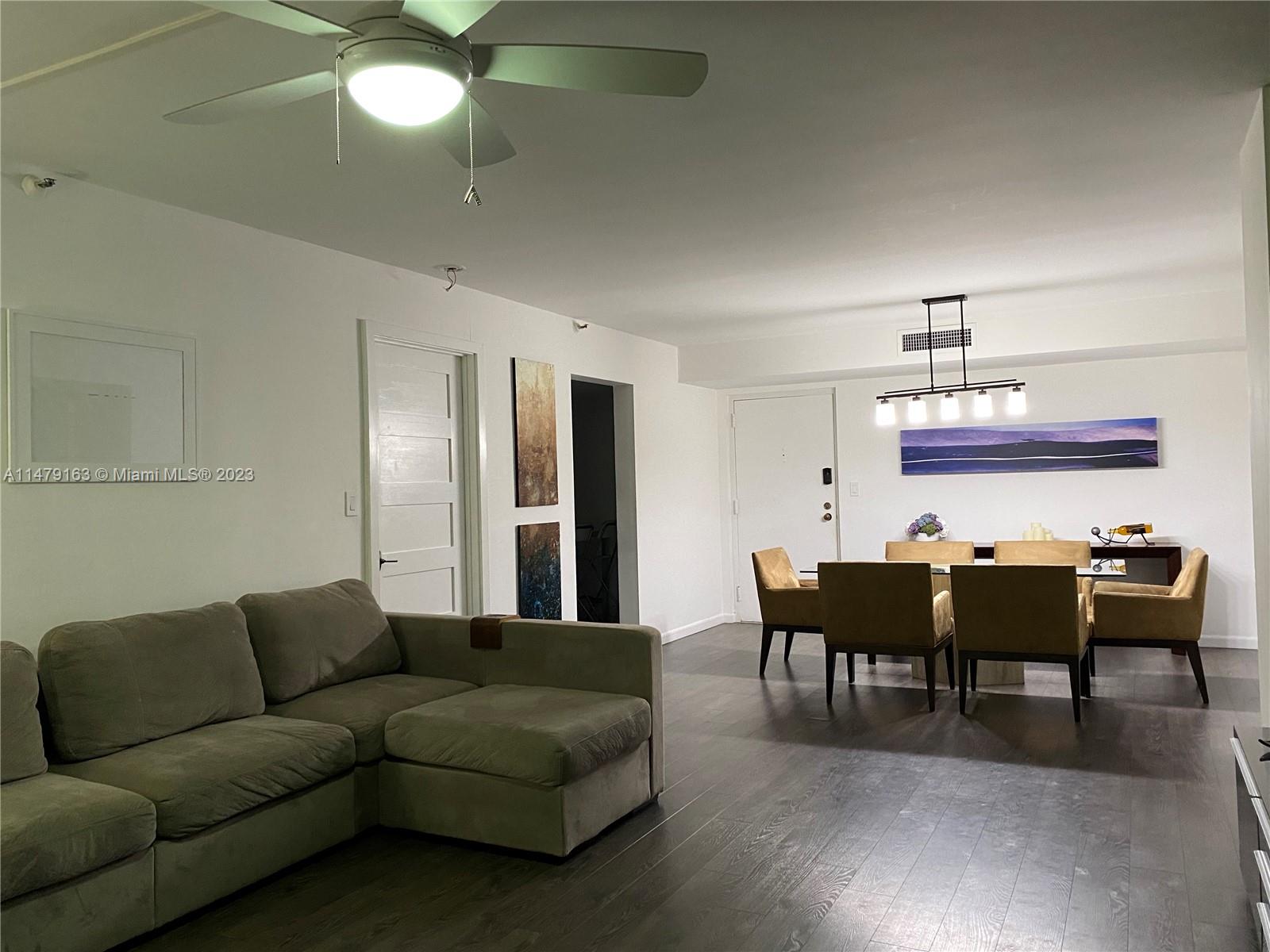 image Winston Towers 7006