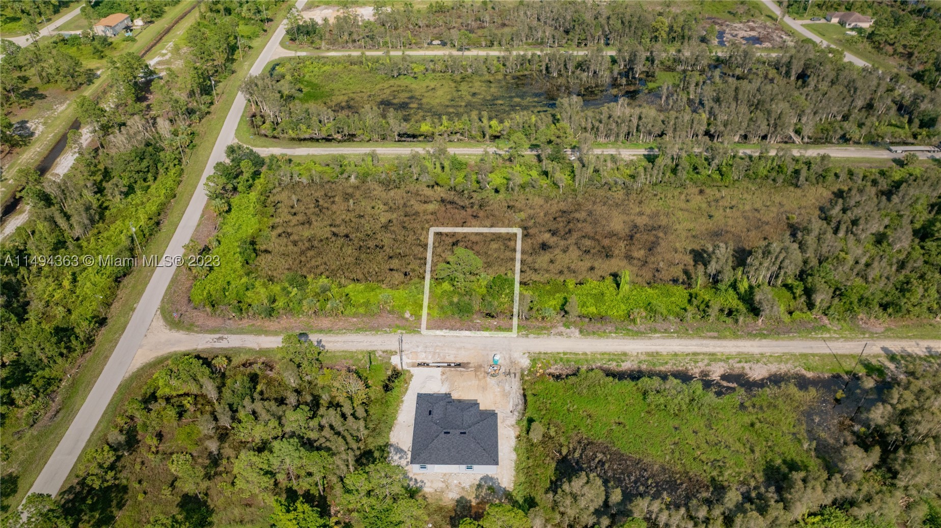 853 Belden Ave, lehigh acres, FL 33936