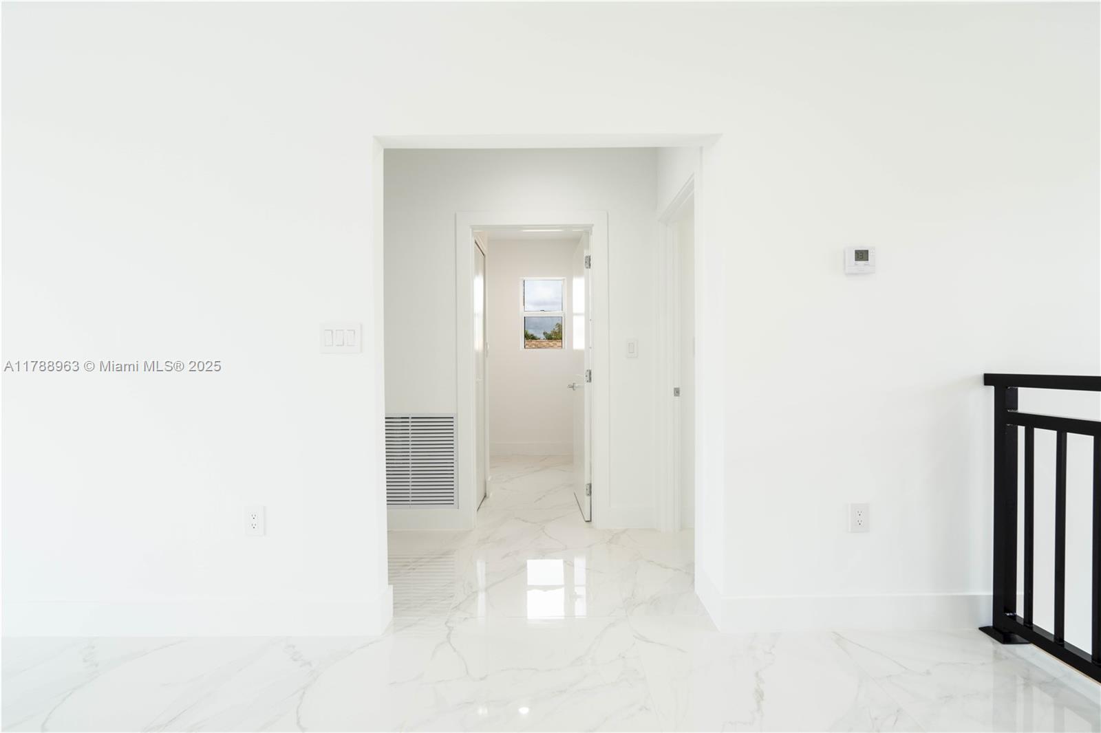 910 SW 24th Rd Miami, FL 33129