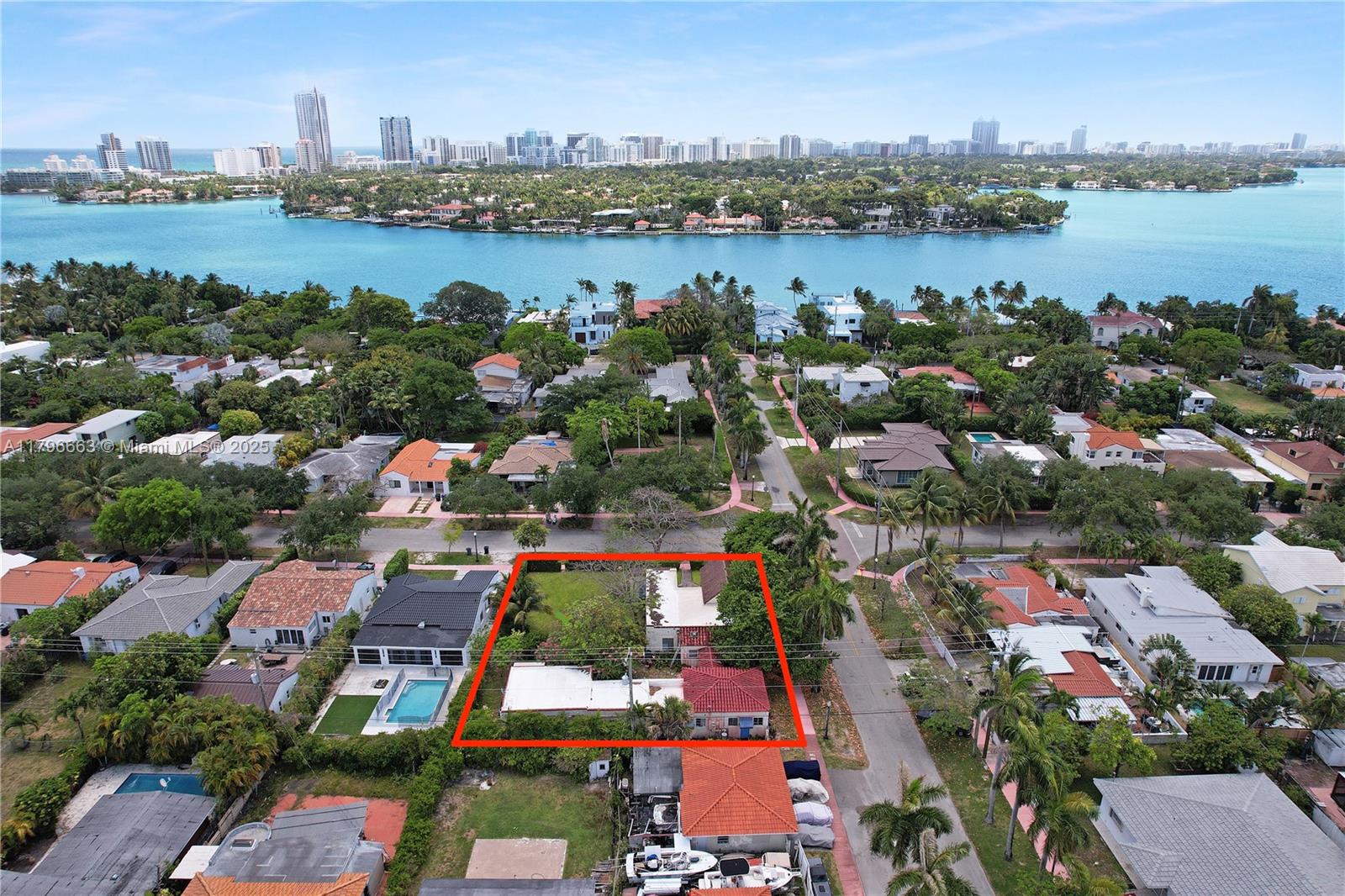 1423 Biarritz Dr Miami Beach, FL 33141