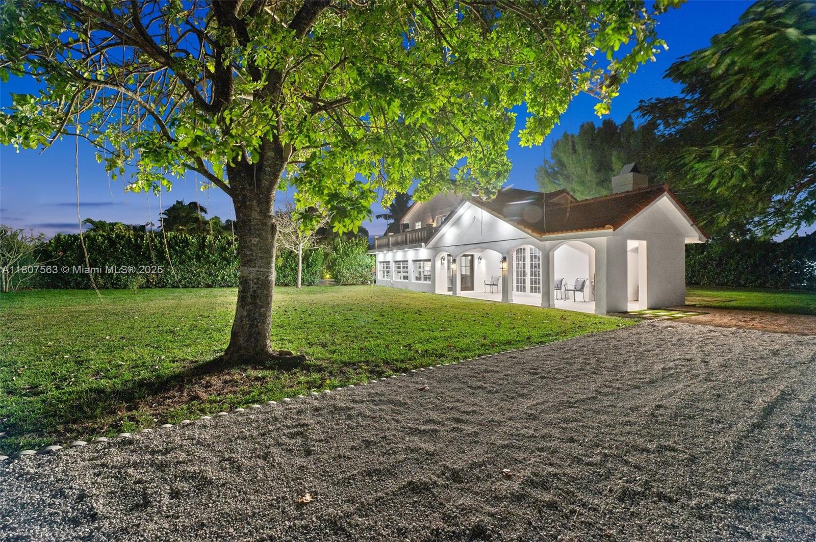 321 SW 1st Ave Boynton Beach, FL 33435