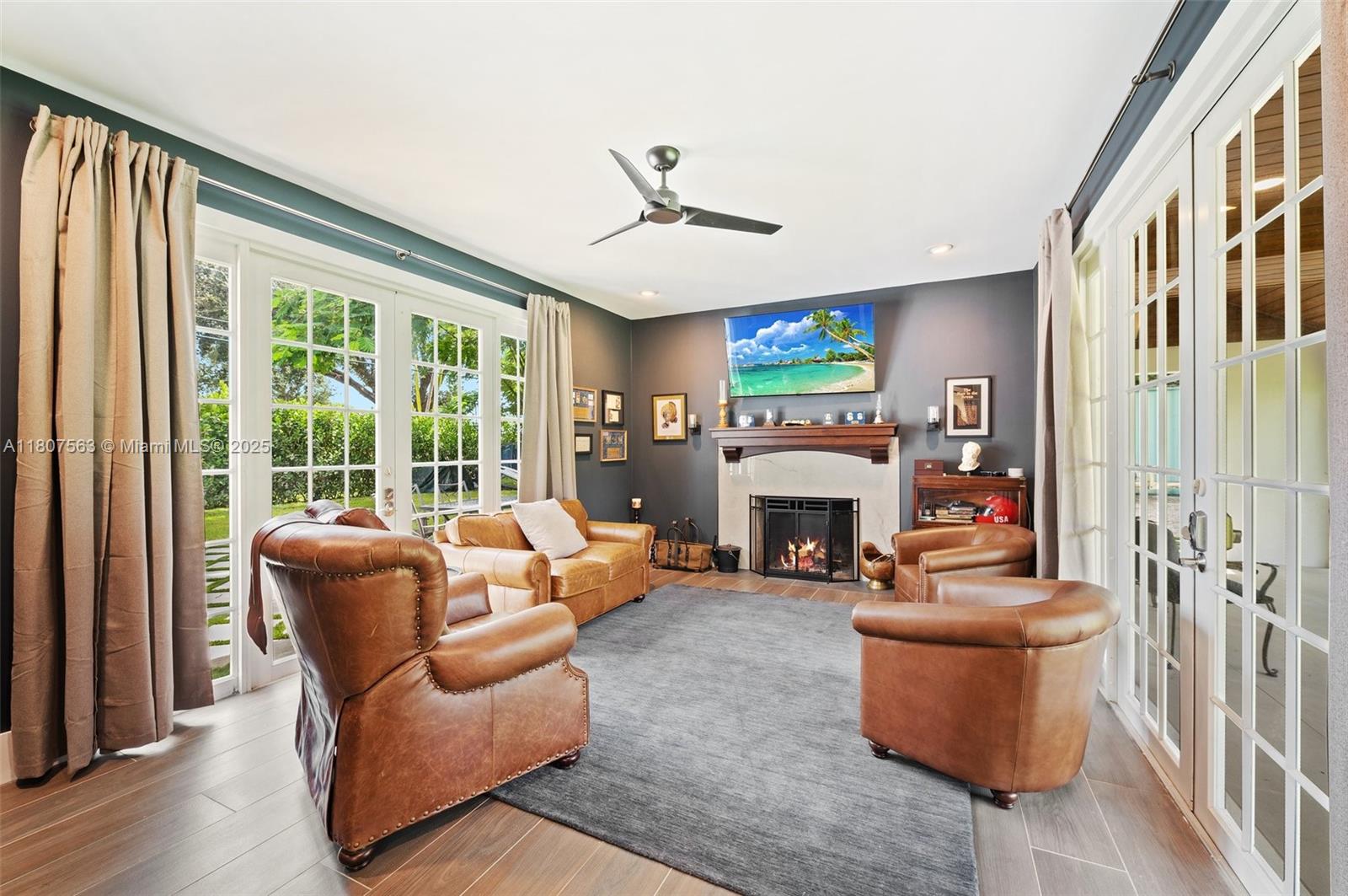 321 SW 1st Ave Boynton Beach, FL 33435