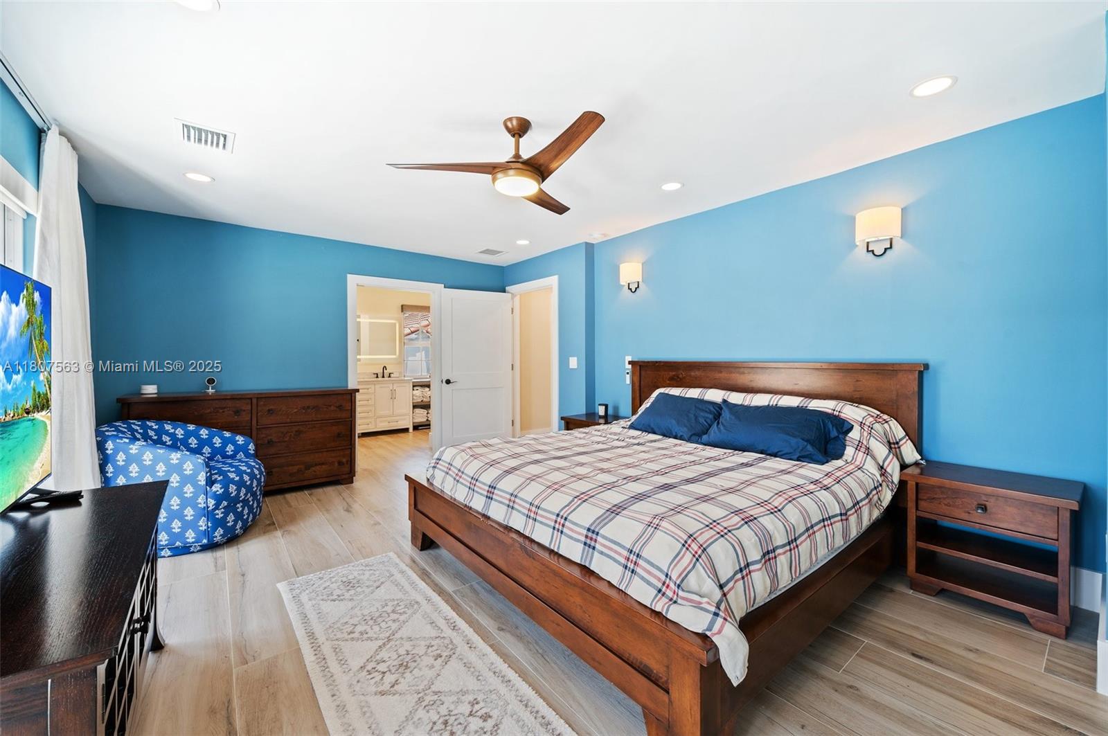 321 SW 1st Ave Boynton Beach, FL 33435