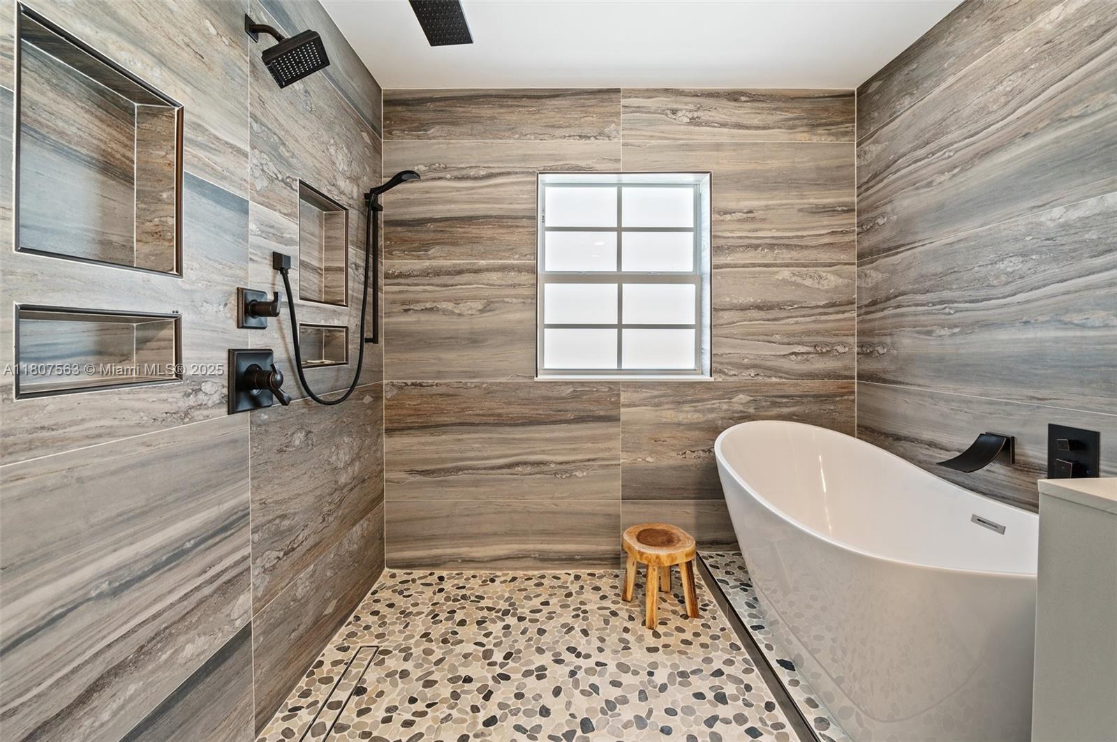 321 SW 1st Ave Boynton Beach, FL 33435