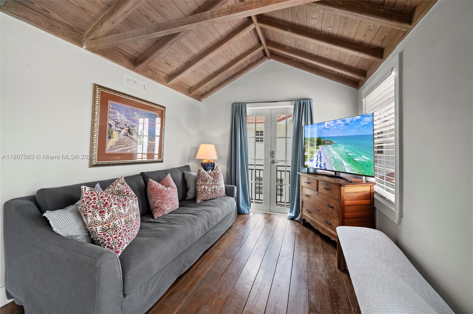 321 SW 1st Ave Boynton Beach, FL 33435