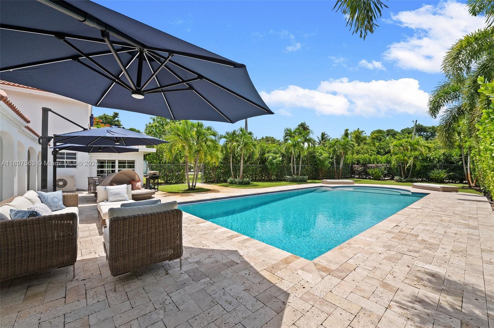 321 SW 1st Ave Boynton Beach, FL 33435