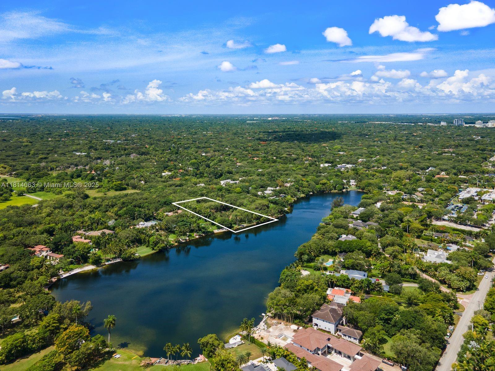 5355 Hammock Dr Coral Gables, FL 33156 5355 Hammock Dr Coral Gables, FL 33156