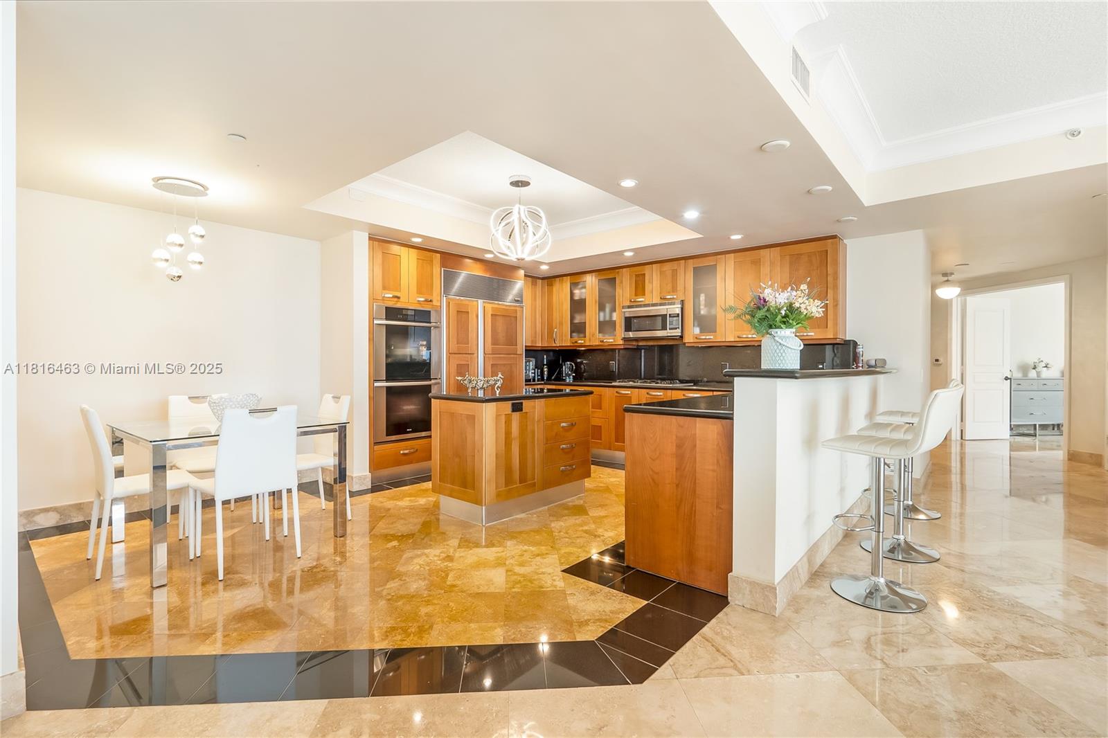 1460 S Ocean Blvd #304 Lauderdale By The Sea, FL 33062