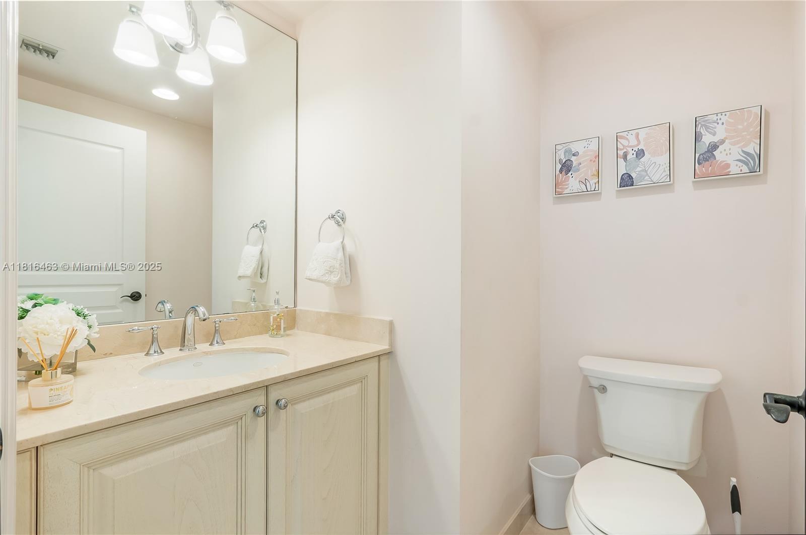 1460 S Ocean Blvd #304 Lauderdale By The Sea, FL 33062