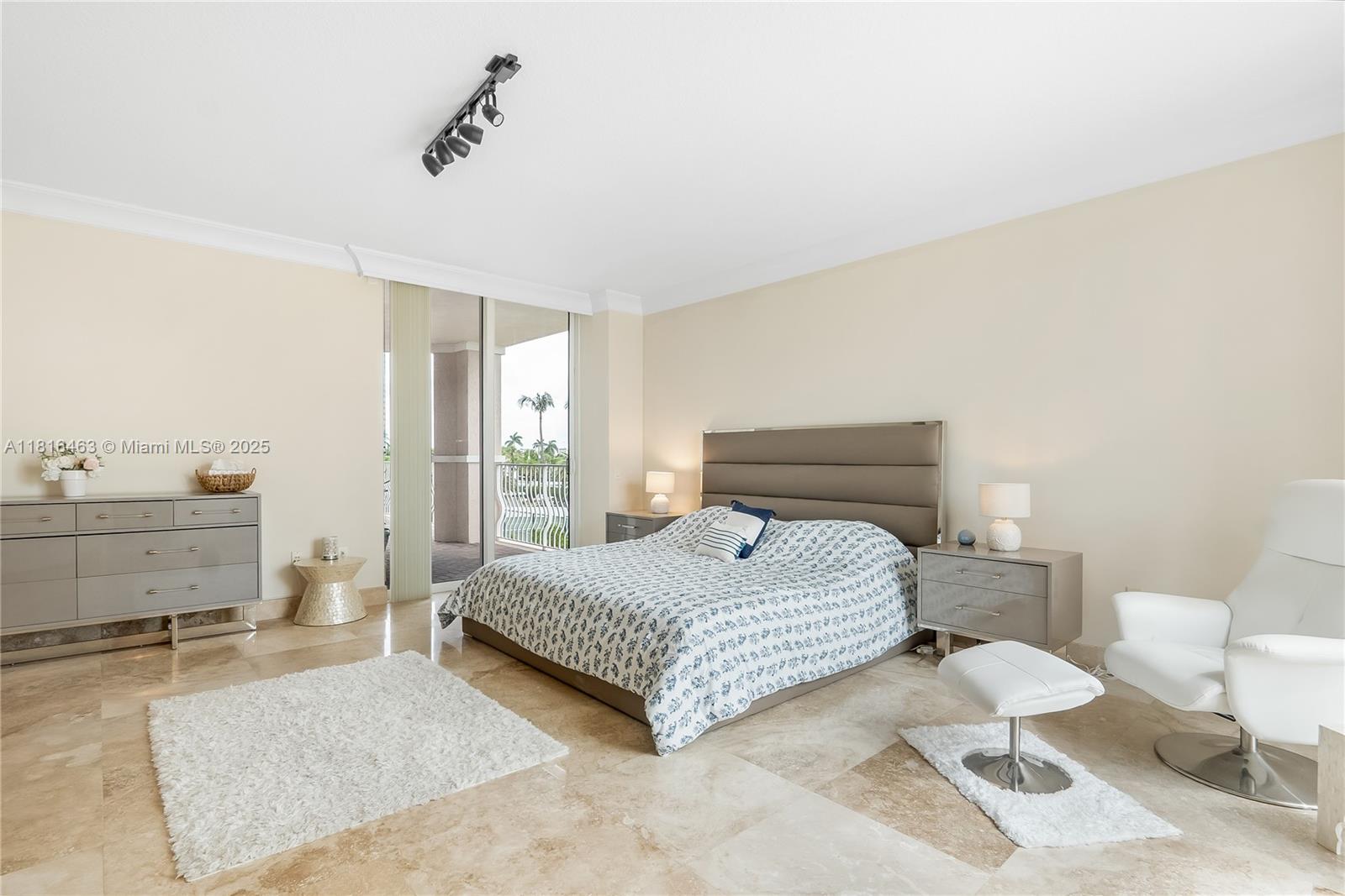 1460 S Ocean Blvd #304 Lauderdale By The Sea, FL 33062