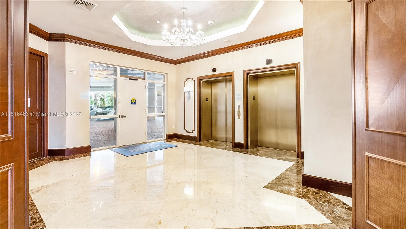 1460 S Ocean Blvd #304 Lauderdale By The Sea, FL 33062