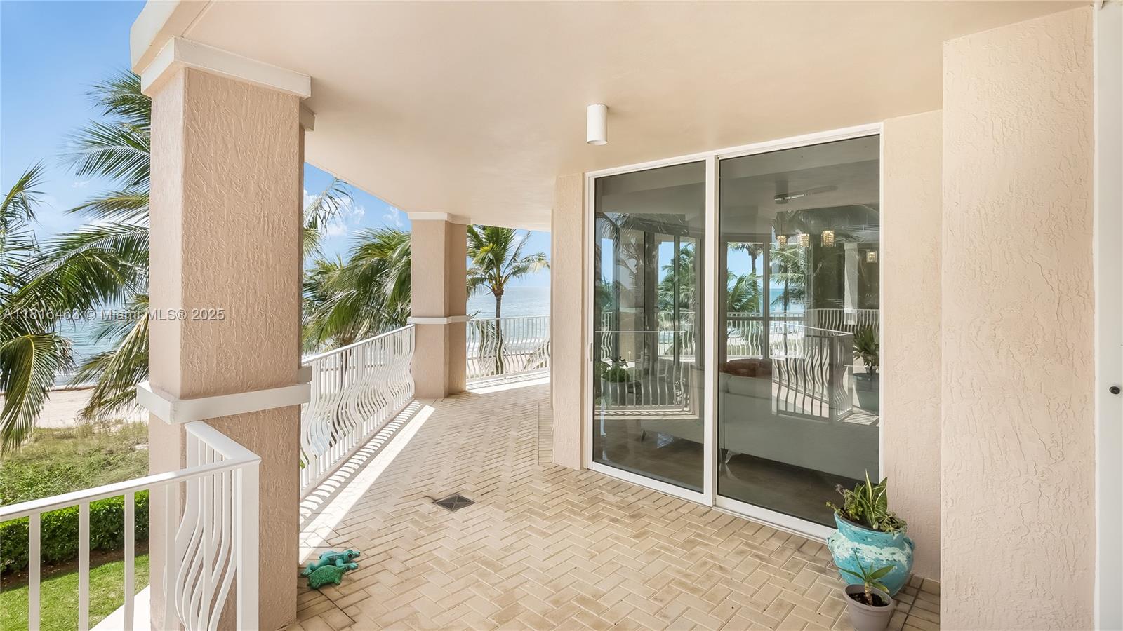 1460 S Ocean Blvd #304 Lauderdale By The Sea, FL 33062