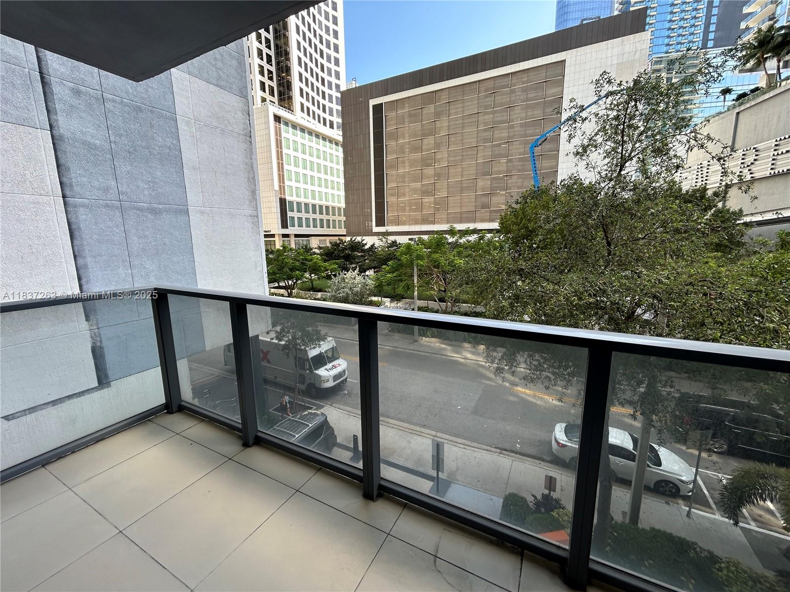 image Mybrickell Condo14