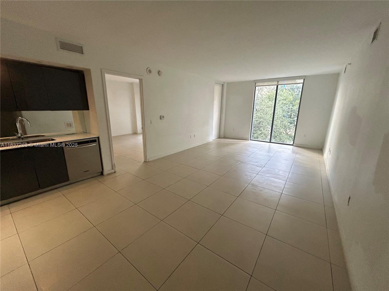 image Mybrickell Condo3