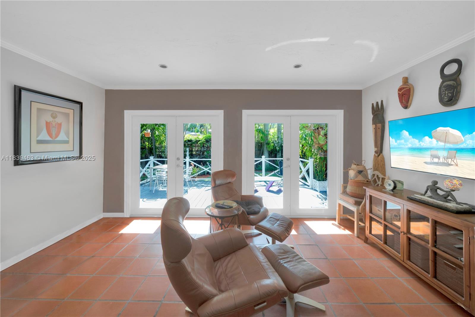 2665 SW 17th Ave Miami, FL 33133