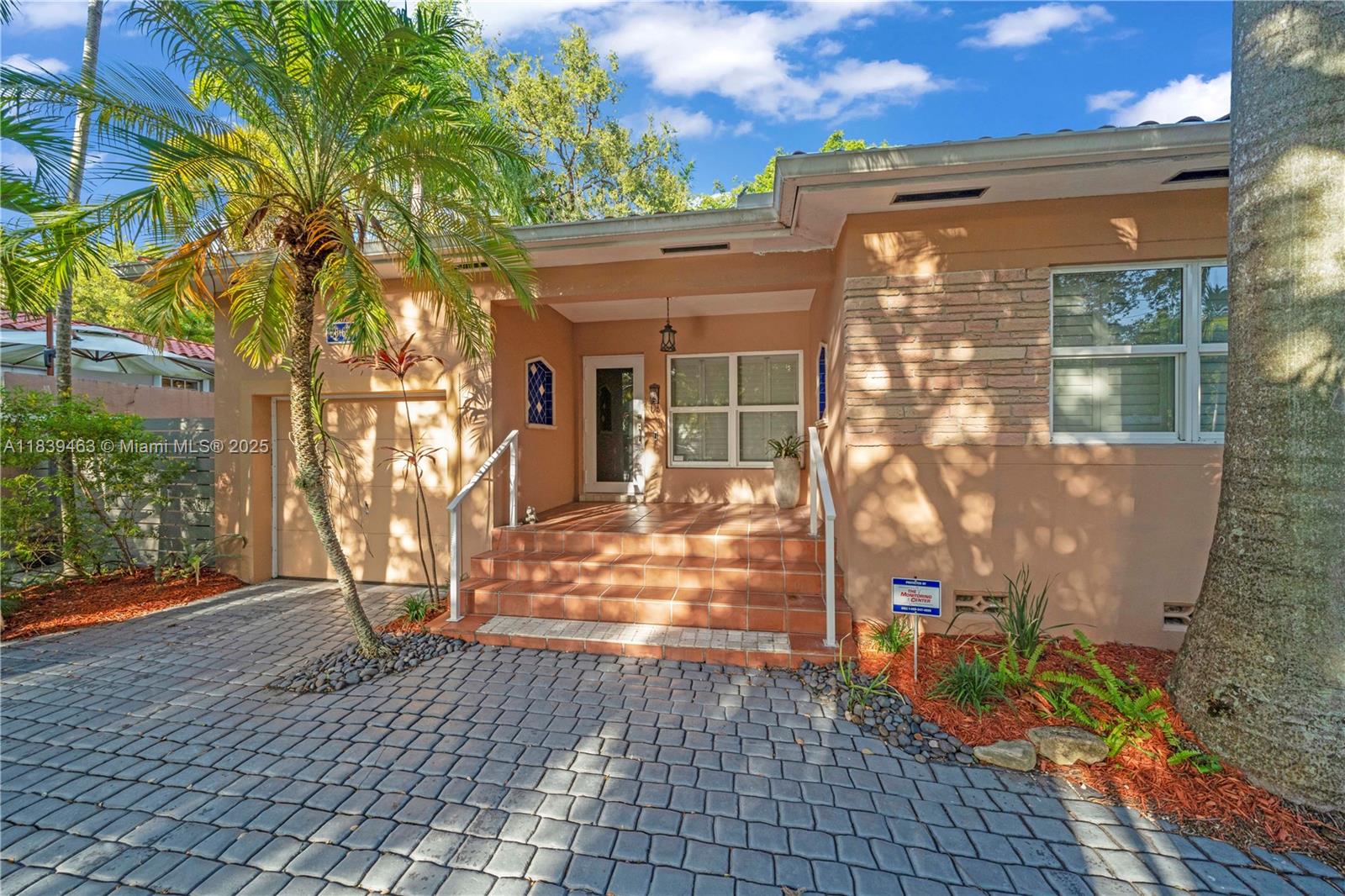 2665 SW 17th Ave Miami, FL 33133