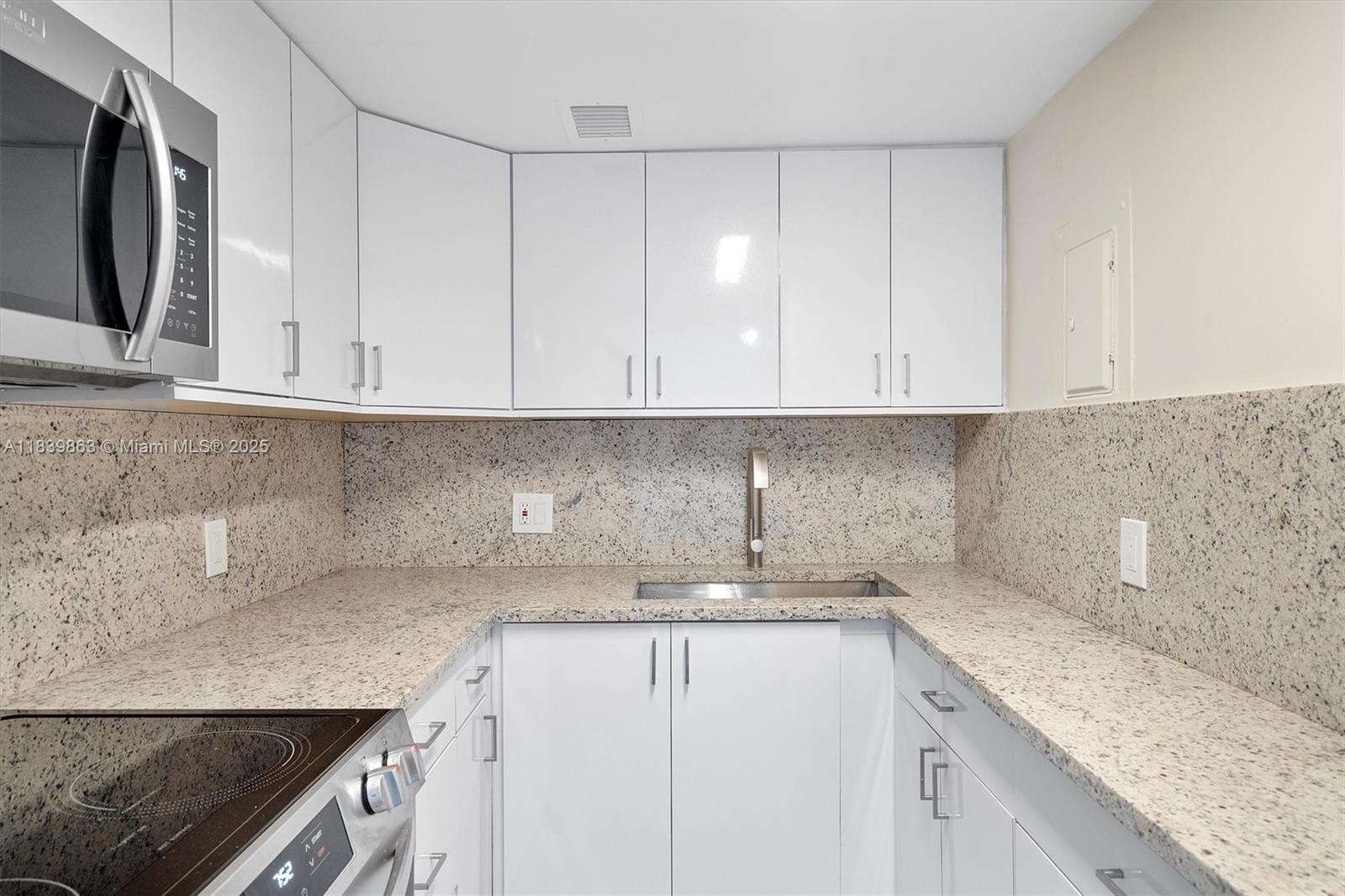 900 Bay Dr #718+Dock Slip available Miami Beach, FL 33141