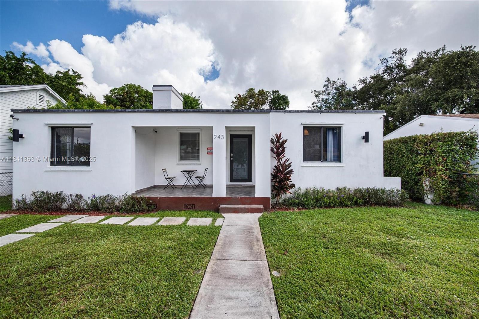 243 NW 44th St