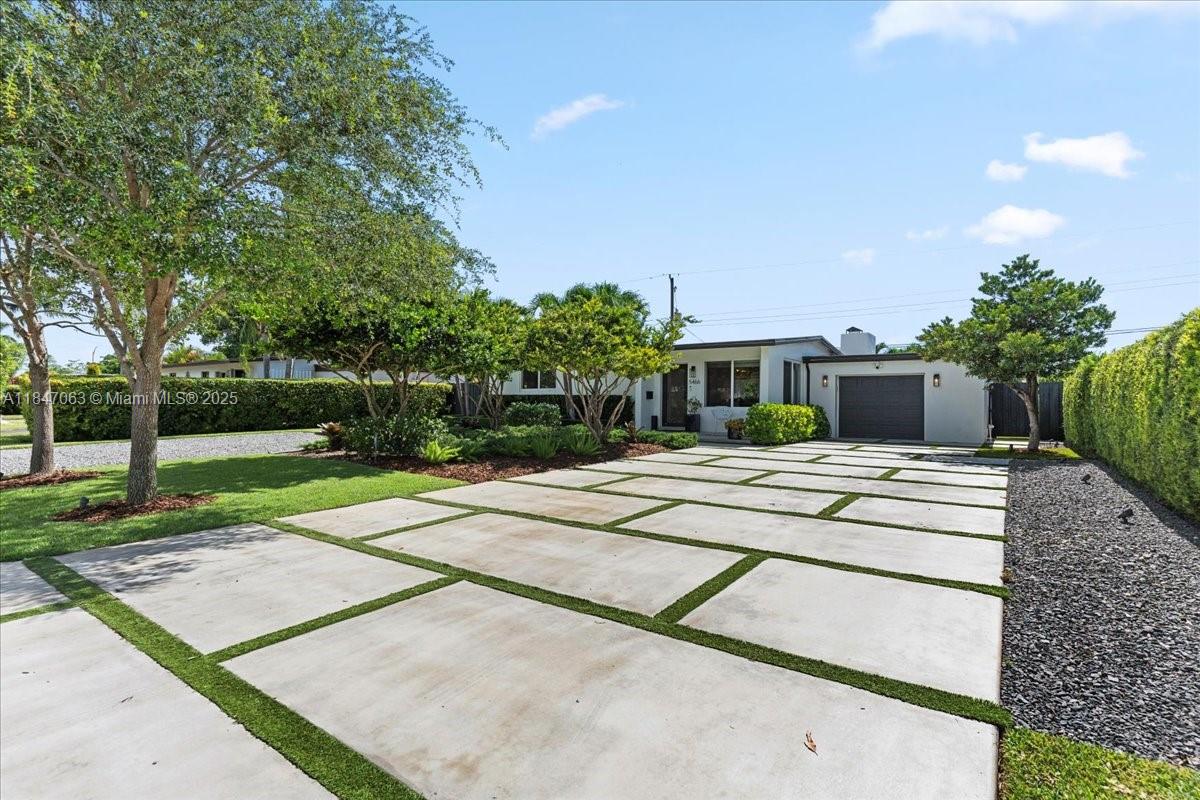 5466 SW 89th Pl