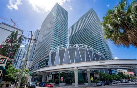 79 SW 12th St #2809-S