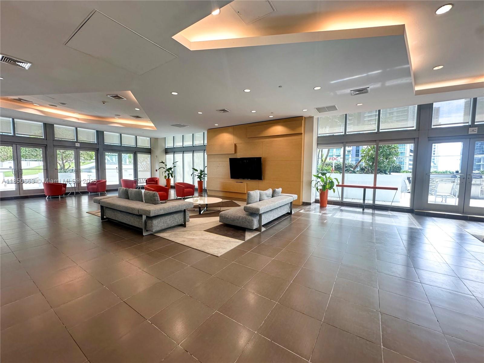 image Axis On Brickell20