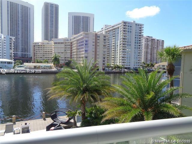 image Beachwalk Condominium17