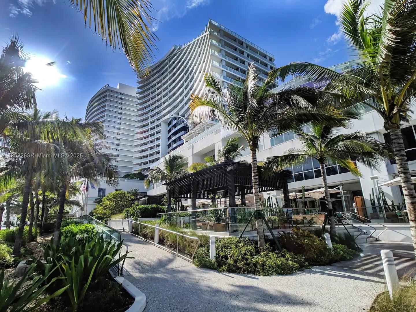 3101 Bayshore Dr #1201 Fort Lauderdale, FL 33304