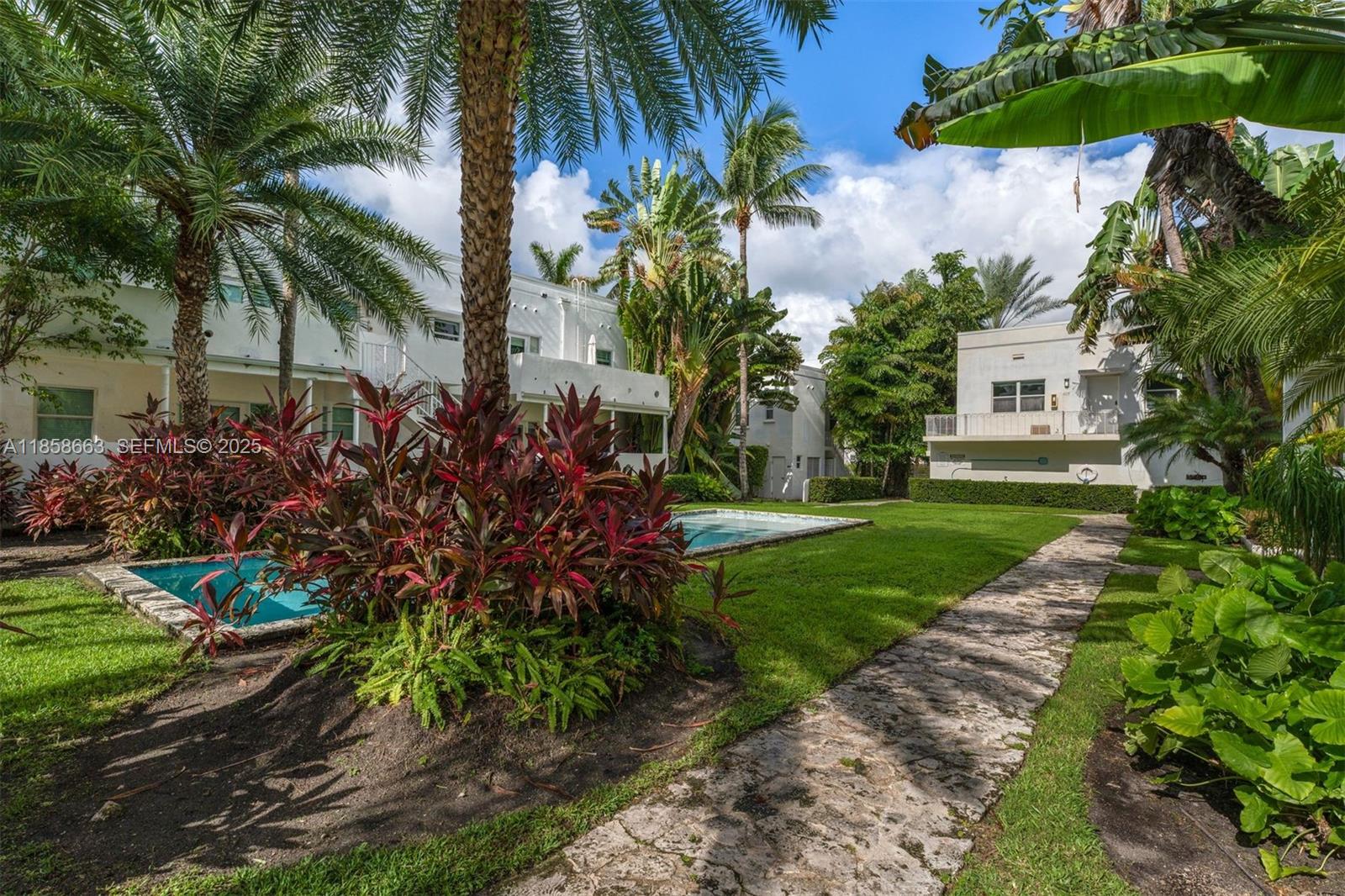 4017 N Meridian Ave #4017 Miami Beach, FL 33140