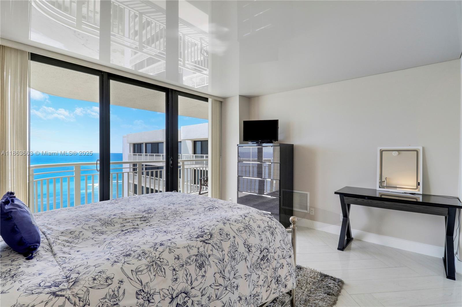 3000 N Ocean Dr #PH-D Singer Island, FL 33404