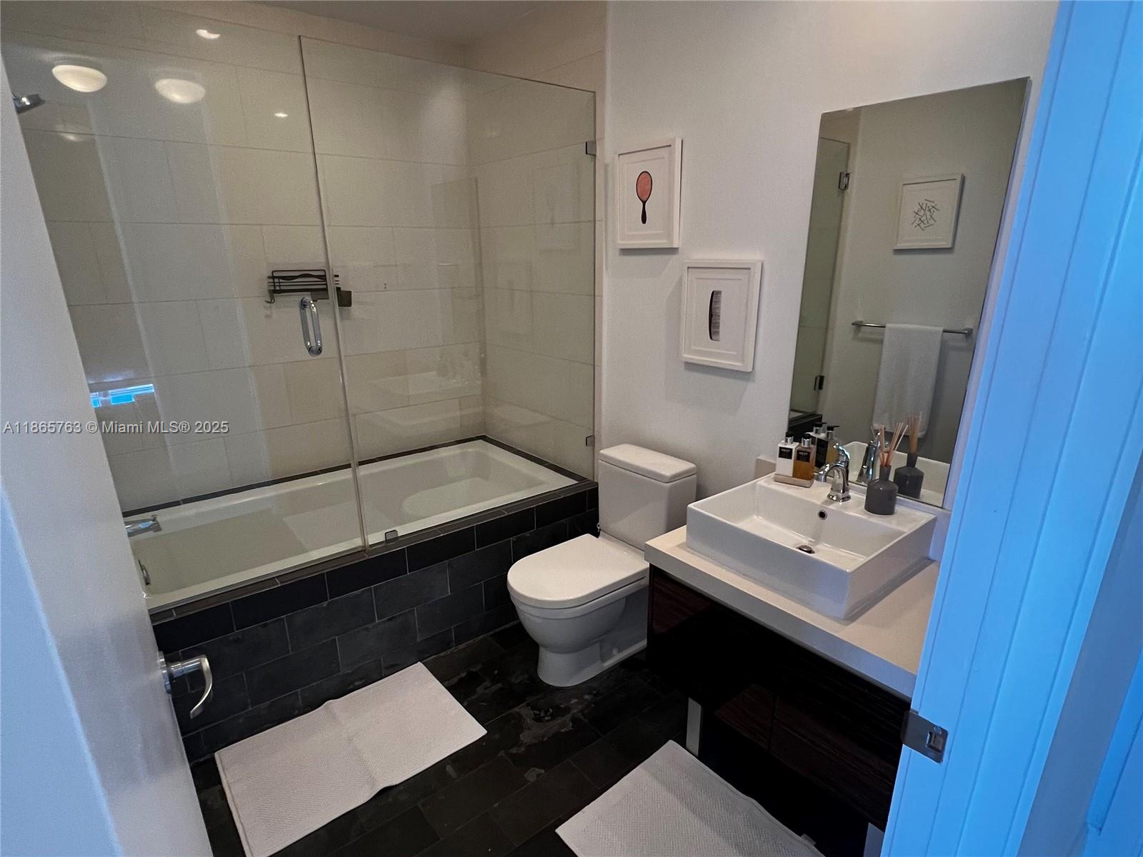 image Marquis Condo9