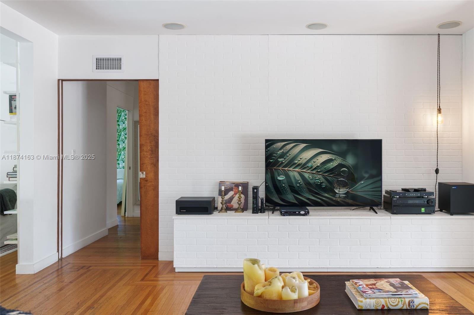 431 NE 52nd Ter Miami, FL 33137