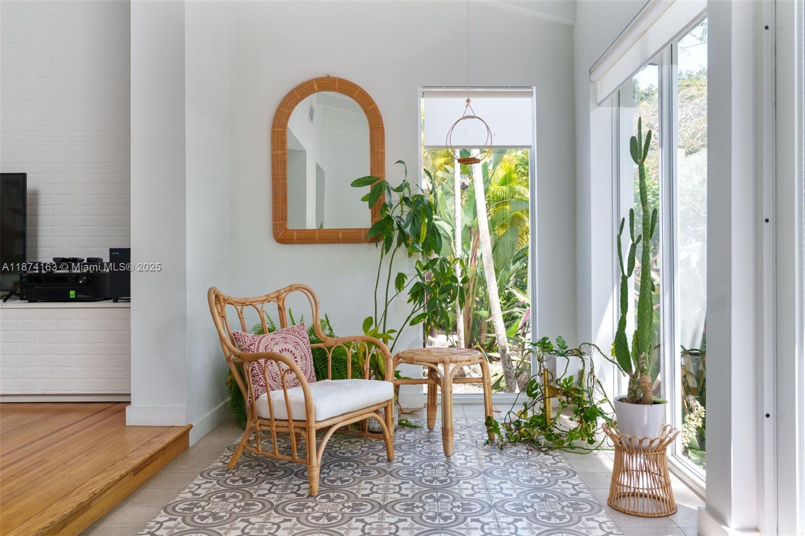 431 NE 52nd Ter Miami, FL 33137