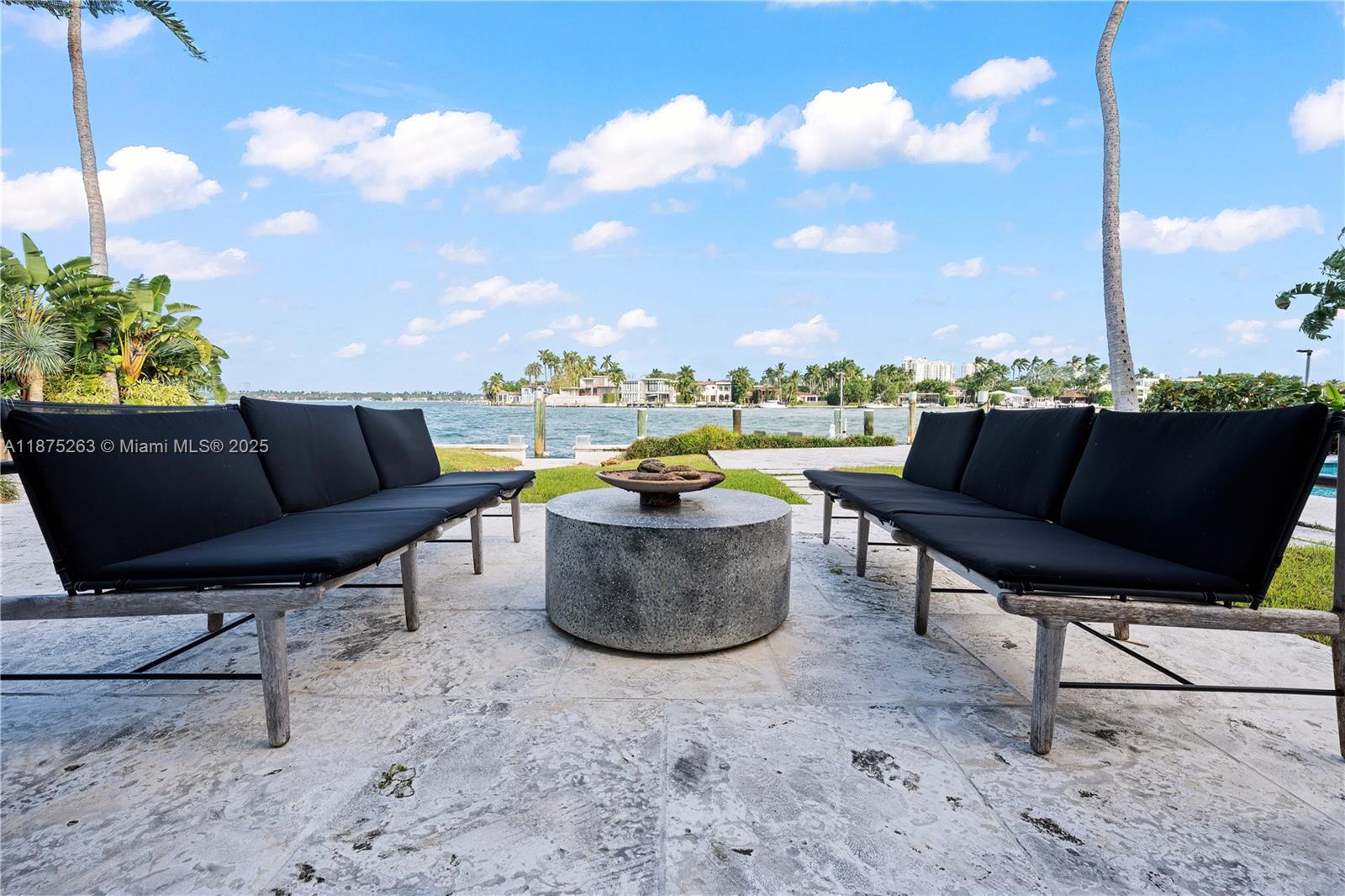 617/625 E Dilido Dr Miami Beach, FL 33139