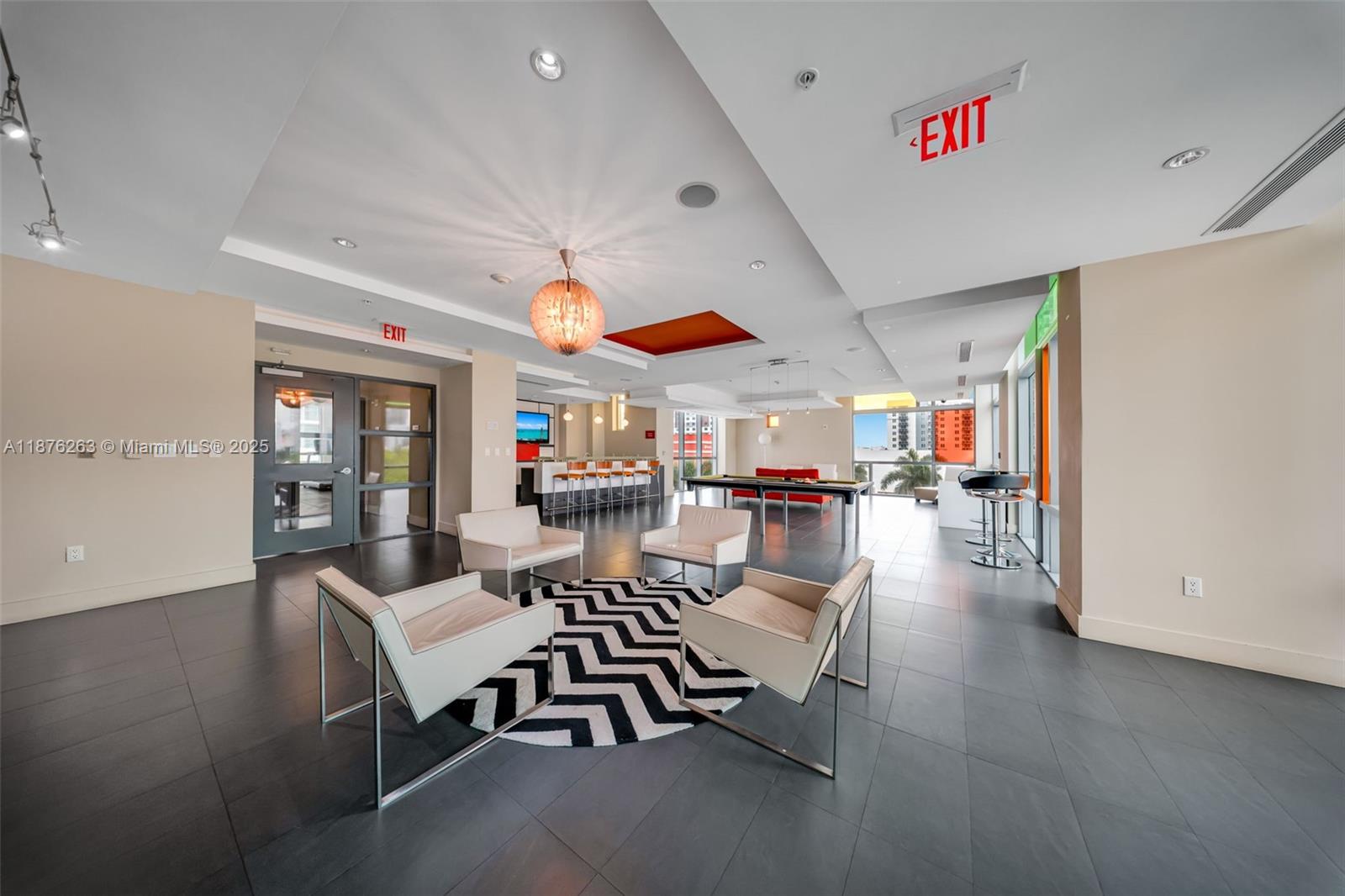 image Gallery Art Condo29