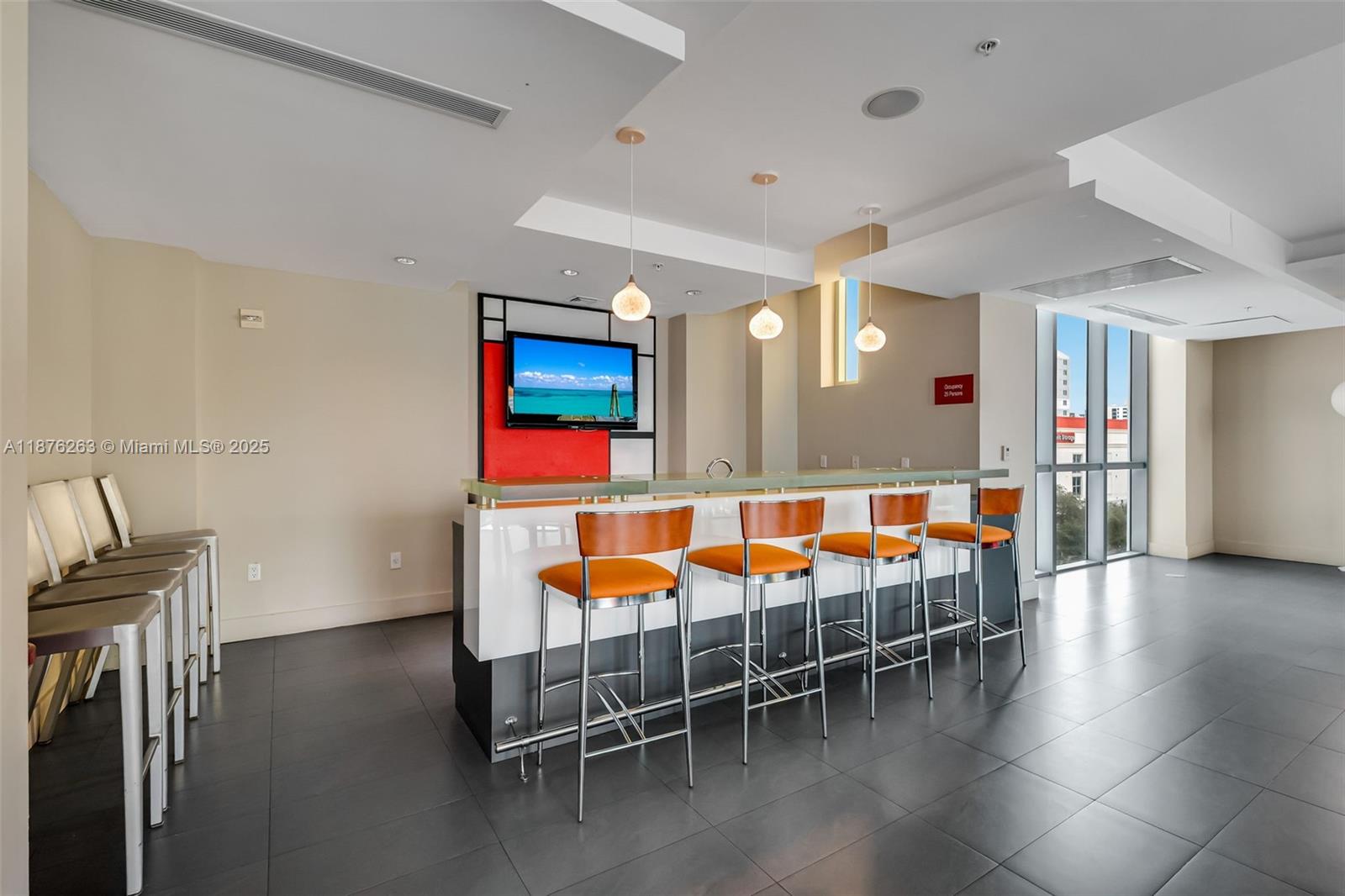 image Gallery Art Condo32
