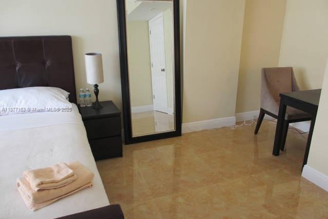 18031 Biscayne Blvd #1601
