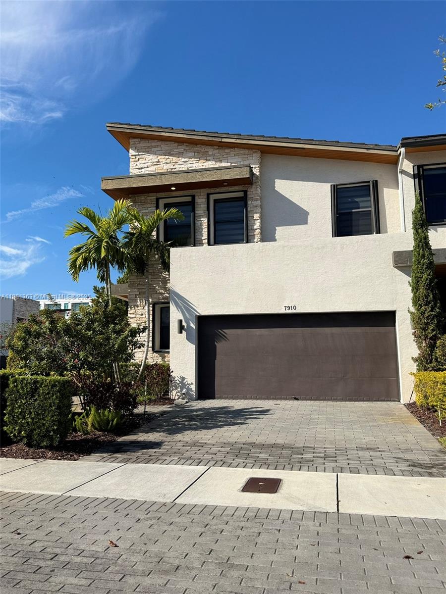 7910 NW 105th Ave #7910