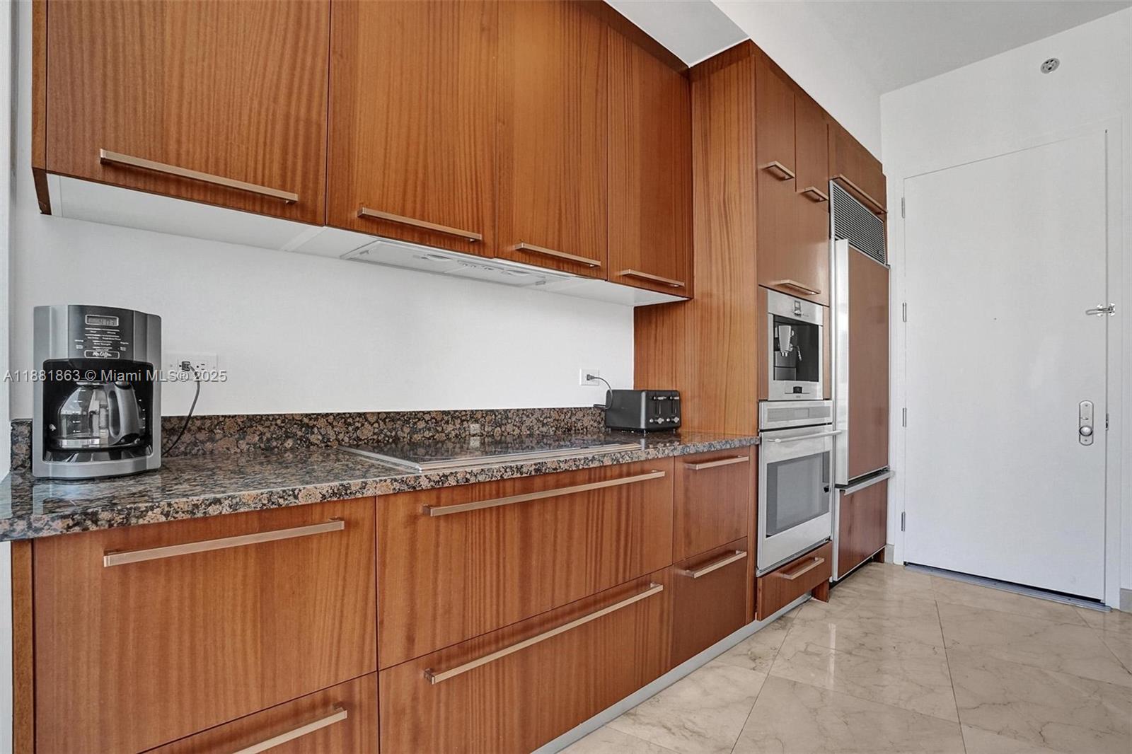 image Tdr Tower I Condo15