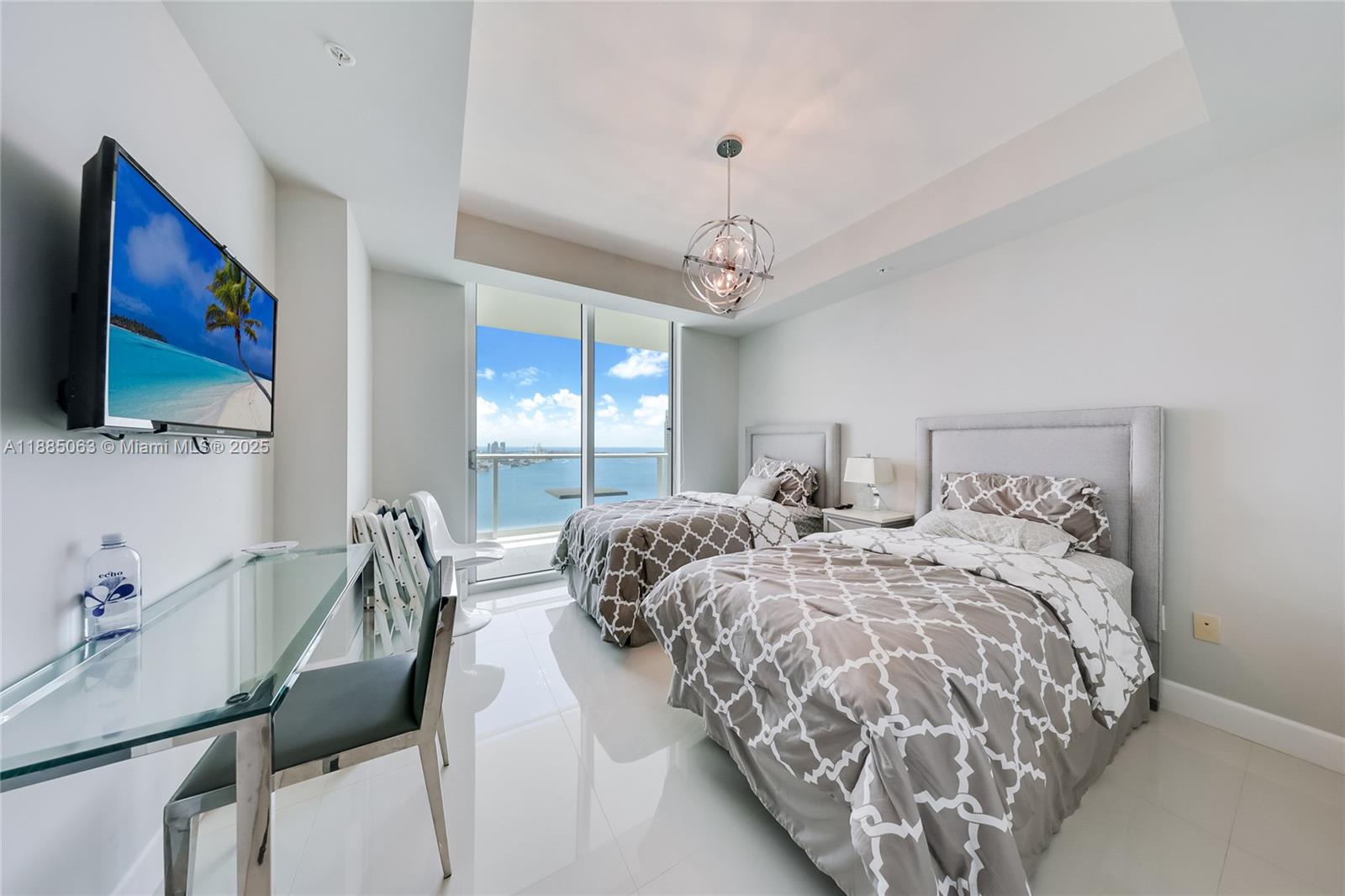 image Met 1 Condo10