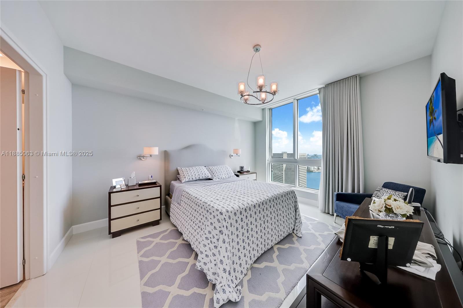 image Met 1 Condo6