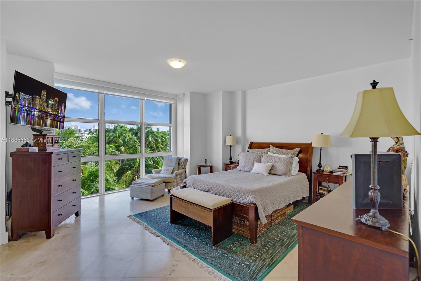 737 Crandon Blvd #PH-1 Key Biscayne, FL 33149