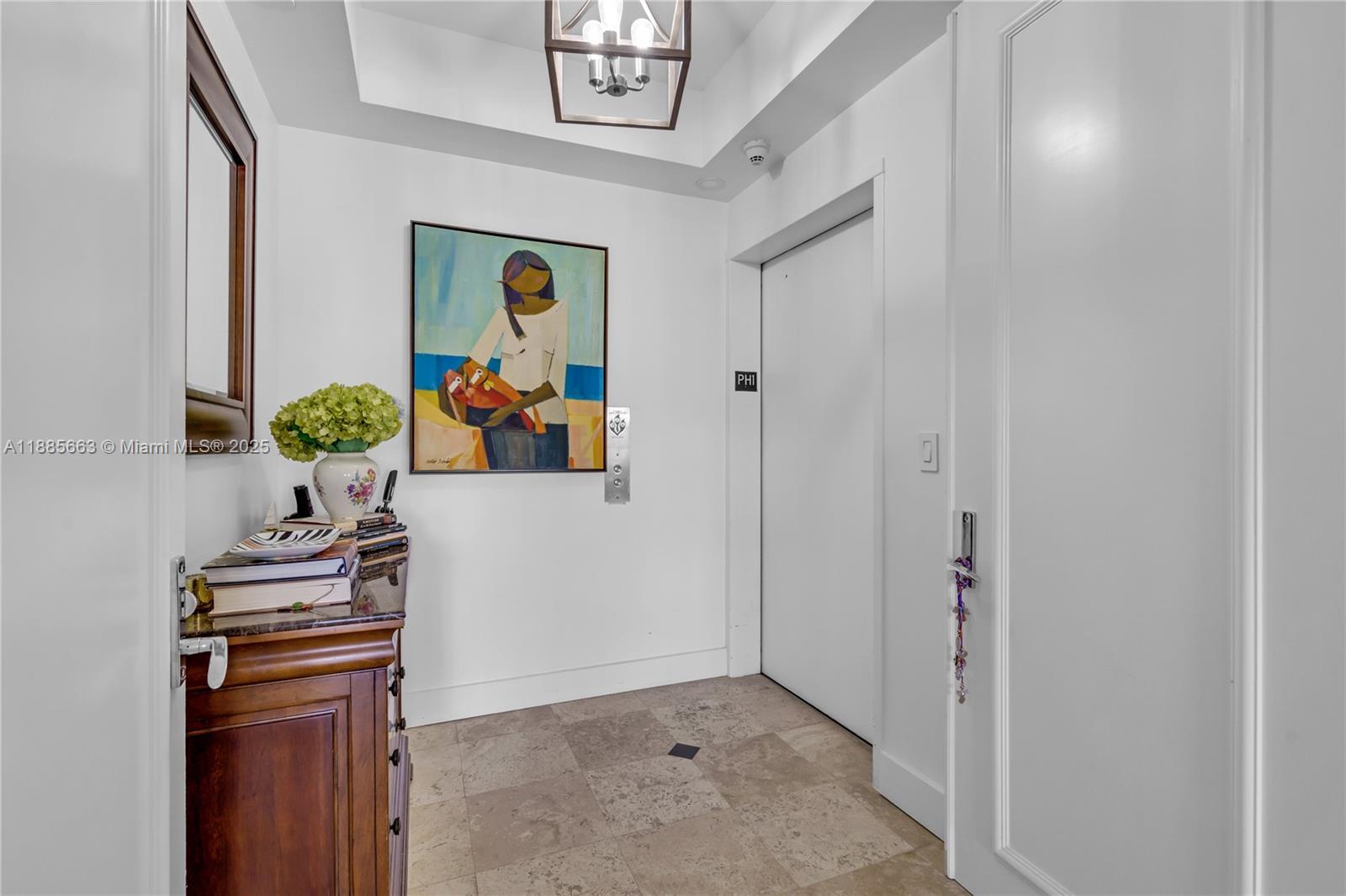 737 Crandon Blvd #PH-1 Key Biscayne, FL 33149